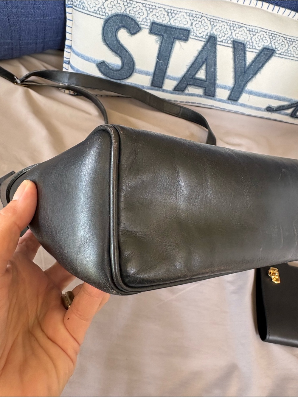 VTG Salvatore Ferragamo Black Leather Flap Bag + Wanda Tri-Fold WalletSET 2items - Picture 9 of 16